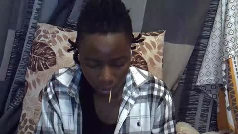 Snapshot of horny_baddie18 chatting on 03/10/26, 06:35 Leila online show from 03/10/26, 06:35