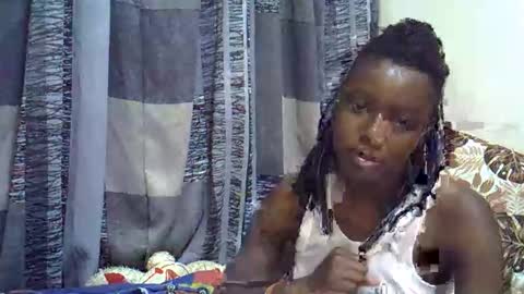 Leila online show from 05/31/26, 05:09