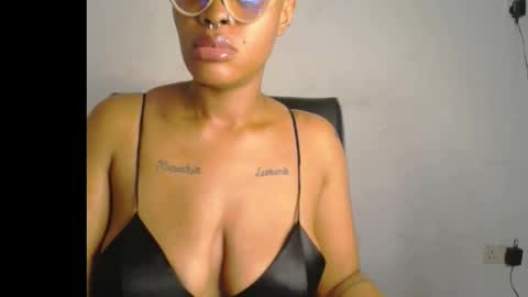horny_ebonygirl_ online show from 02/08/26, 04:49