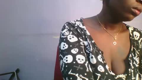 phanice online show from 10/22/25, 03:40