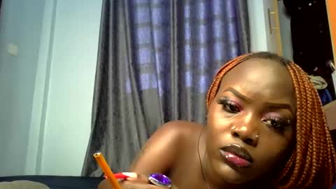 Snapshot of horny_lunah chatting on 04/14/26, 06:19 horny_lunah online show from 04/14/26, 06:19