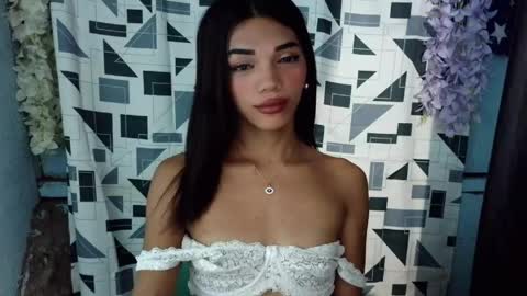 Rhiana online show from 04/13/26, 09:20