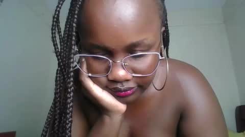 Lucy online show from 03/20/26, 02:00