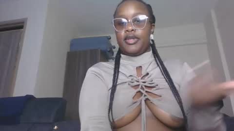 Lucy online show from 05/27/26, 01:57