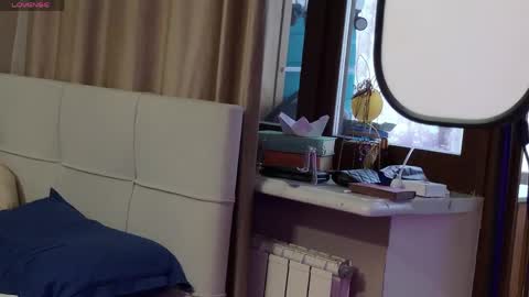 Horny Svinka online show from 04/13/26, 01:16