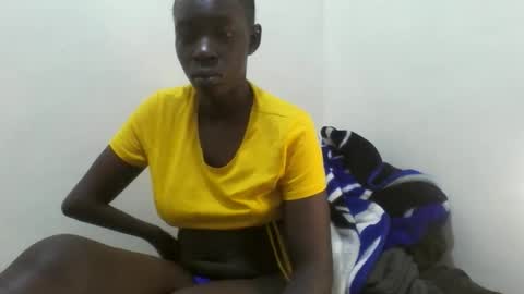 hornybeb25 online show from 04/01/26, 07:31