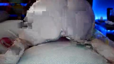 Snapshot of hornycouple4542 chatting on 09/10/25, 09:15 hornycouple4542 online show from 09/10/25, 09:15