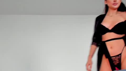 Emma online show from 04/24/26, 08:17