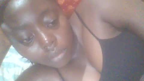 Snapshot of hornygal001 chatting on 07/04/26, 05:13 hornygal001 online show from 07/04/26, 05:13