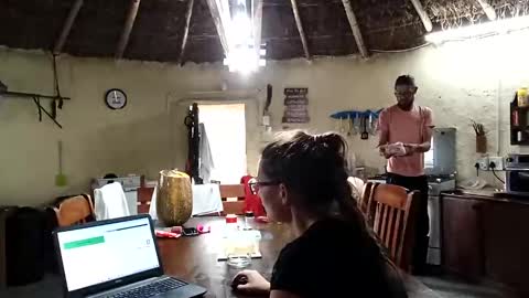 Snapshot of hornyhippies0080 chatting on 09/28/25, 09:03 Nix D online show from 09/28/25, 09:03