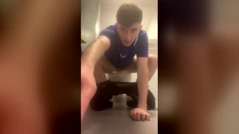 hornyjohnxc online show from 04/15/26, 03:52