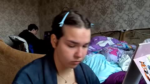 Alisa and Mike online show from 11/19/25, 10:59