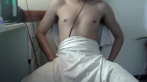 Flea online show from 10/10/25, 10:36