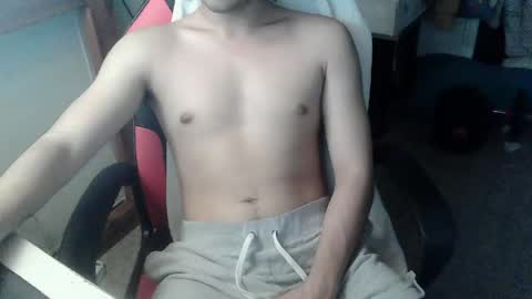 Flea online show from 04/22/26, 07:33