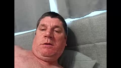 hornyman6942842 online show from 12/17/25, 06:36