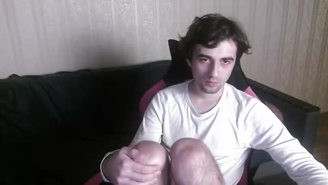 Snapshot of hornymorni chatting on 10/28/25, 01:03 fergus online show from 10/28/25, 01:03