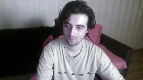 Snapshot of hornymorni chatting on 11/24/25, 03:01 fergus online show from 11/24/25, 03:01