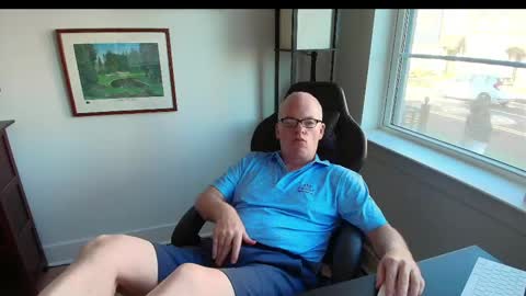 Snapshot of hornynthick70 chatting on 05/30/26, 09:34 hornynthick70 online show from 05/30/26, 09:34