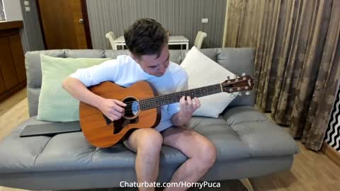 Puca  Tam online show from 10/05/25, 04:27