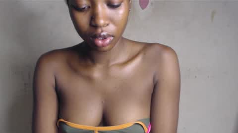 Bella online show from 05/21/26, 07:37