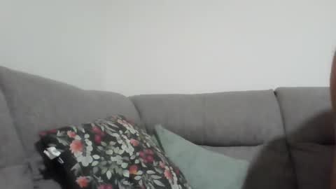 Snapshot of hornysmera chatting on 11/16/25, 06:13 hornysmera online show from 11/16/25, 06:13