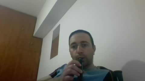 Snapshot of hornysnake69 chatting on 02/09/25, 02:40 hornysnake69 online show from 02/09/25, 02:40