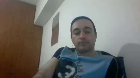 Snapshot of hornysnake69 chatting on 02/12/25, 05:16 hornysnake69 online show from 02/12/25, 05:16