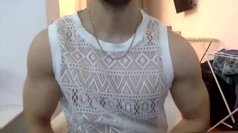 Snapshot of hornyspaniard93 chatting on 02/01/26, 10:52 hornyspaniard93 online show from 02/01/26, 10:52