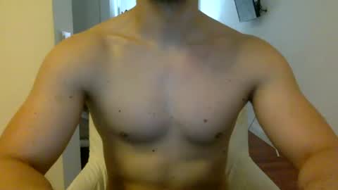 Snapshot of hornyspaniard93 chatting on 06/14/26, 12:40 hornyspaniard93 online show from 06/14/26, 12:40
