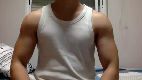 Snapshot of hornyspaniard93 chatting on 07/19/26, 12:47 hornyspaniard93 online show from 07/19/26, 12:47