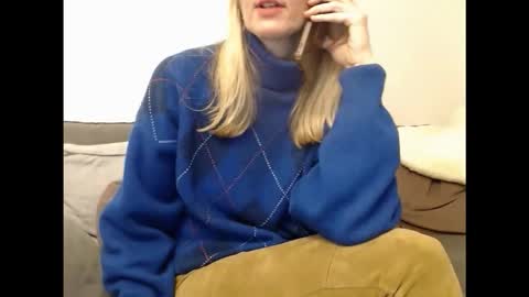 Snapshot of hornyssima chatting on 02/04/26, 02:56 Hornyssima online show from 02/04/26, 02:56