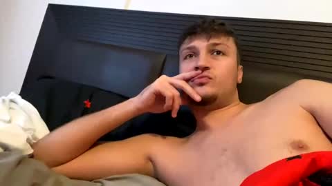 Snapshot of hornystar77 chatting on 01/31/25, 01:34 Ayan online show from 01/31/25, 01:34