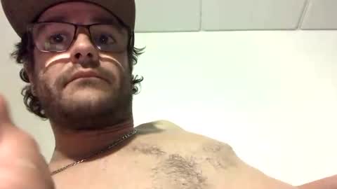 Snapshot of hornytony8 chatting on 02/07/25, 04:37 HornyTony online show from 02/07/25, 04:37