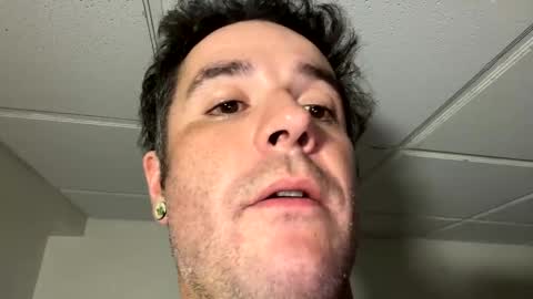 Snapshot of hornytony8 chatting on 10/03/25, 05:59 HornyTony online show from 10/03/25, 05:59