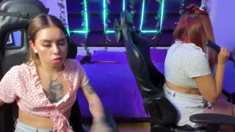 Snapshot of hornyy_mom chatting on 02/08/25, 04:47 hornyy mom online show from 02/08/25, 04:47