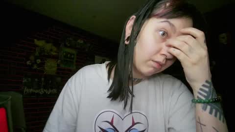Snapshot of horror_circus chatting on 03/31/26, 01:18 Messalina Horror online show from 03/31/26, 01:18
