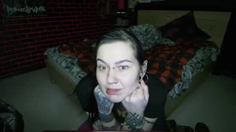 Snapshot of horror_circus chatting on 04/21/26, 01:42 Messalina Horror online show from 04/21/26, 01:42