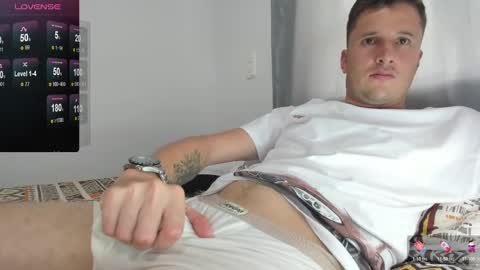 horse_man2 online show from 02/28/25, 08:18