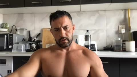 Chriss90 online show from 06/12/26, 08:02