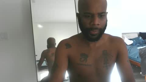 Horus00 online show from 01/10/25, 02:02