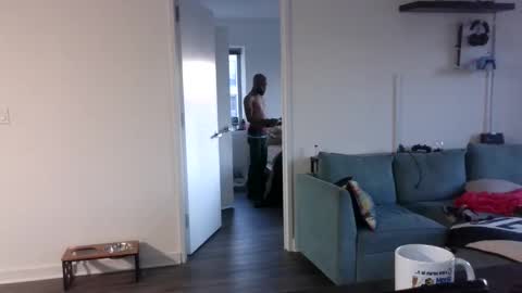 Horus00 online show from 12/18/25, 12:11