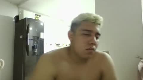 Snapshot of hot2512 chatting on 01/09/26, 02:03 hot2512 online show from 01/09/26, 02:03