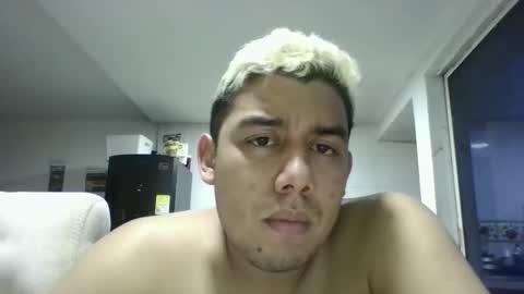 Snapshot of hot2512 chatting on 01/12/26, 06:40 hot2512 online show from 01/12/26, 06:40