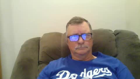 hot4tightholes online show from 12/18/24, 06:14