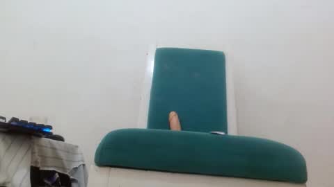 Private open online show from 01/10/25, 06:38