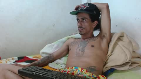hot_and_complacent_latin online show from 05/16/26, 03:36