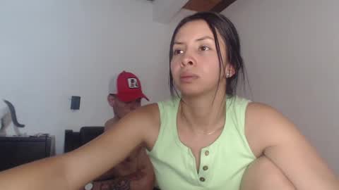 Snapshot of hot_angels___ chatting on 01/08/25, 06:09 angels online show from 01/08/25, 06:09