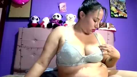 hot angie12 online show from 10/06/25, 03:15