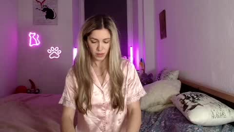 Dashka online show from 04/12/26, 10:04