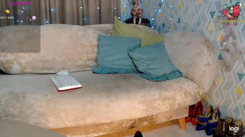 Snapshot of hot_best_lovers_ chatting on 12/01/24, 10:32 Liza online show from 12/01/24, 10:32